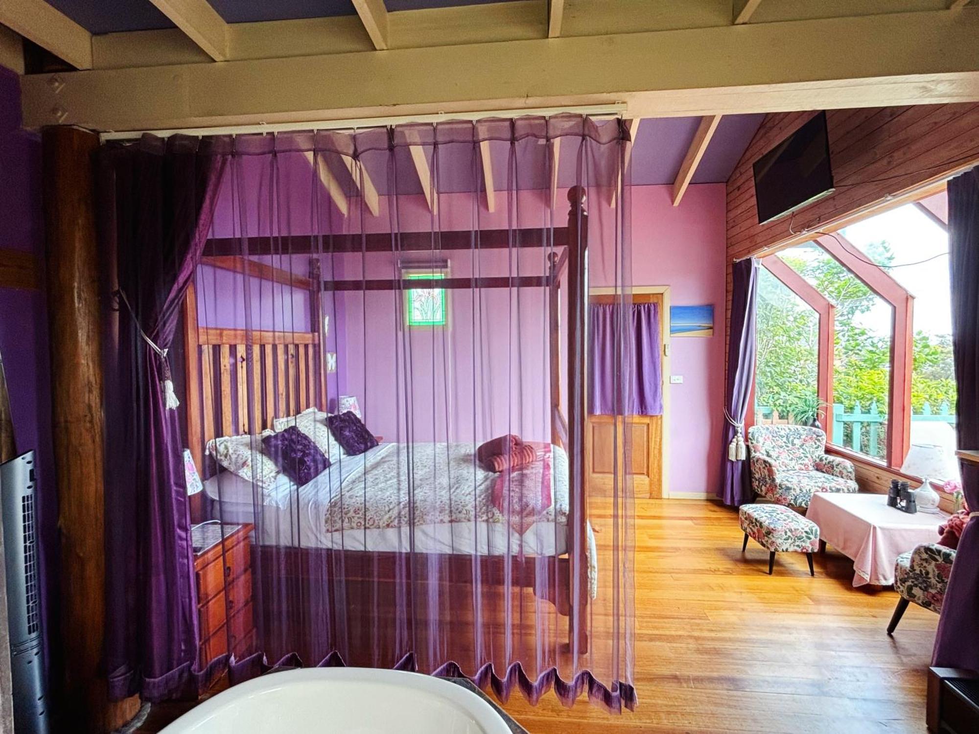 The Goat And Goose Bed & Breakfast Lakes Entrance Exterior photo